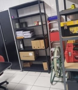 Estoque de materiais e documentação técnica